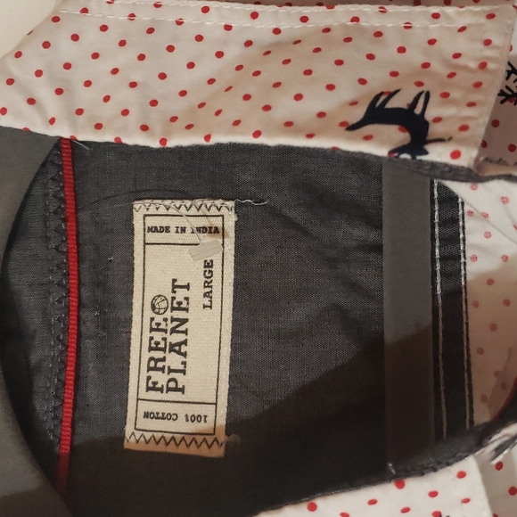 Free planet Men casual button down shirt - Picture 4 of 6